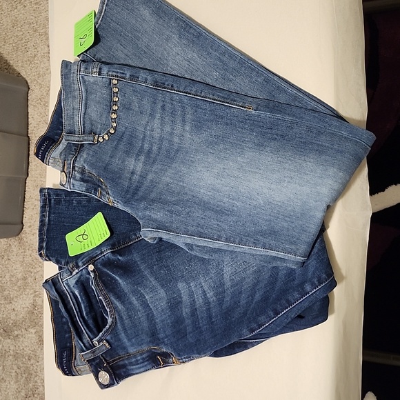 2 Pair Women's Size 2 Rock & Republic Berlin Skinny Jeans Skull Rivets - Picture 5 of 15